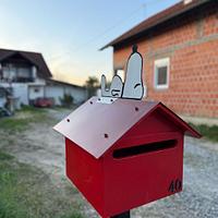 SNOOPY NEWSPAPERS BOX-HOUSE