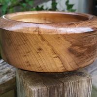 Myrtle wood bowl - Project by Monchichi