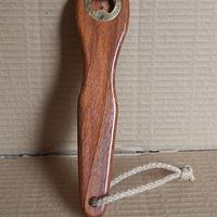 HAND BOTTLE OPENER - Project by majuvla