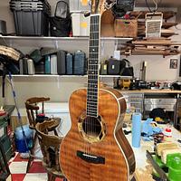 Redwood and Pau Ferro 000 Guitar - Project by Foghorn