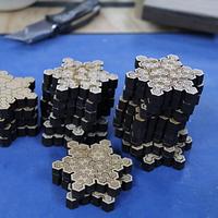 Hexy Jigsaw Snowflake (Any one for Naughts and Crosses?).