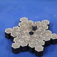 Hexy Jigsaw Snowflake (Any one for Naughts and Crosses?).