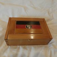 Porsche Club box 
