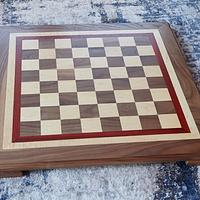 Chess Board for a Friend - Project by Moke