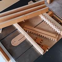 Adjustable Box Finger Joint Sled for Table Saw - Project by MrRick