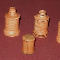 Lidded boxes