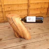 Wine bottle holder - Project by iGotWood