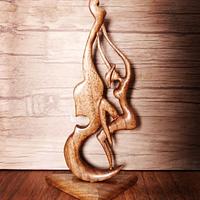 مجسمه چوب گردو - Project by siavash_abdoli_wood