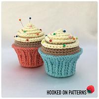 Cupcake Pin Cushions - Project by Ling Ryan
