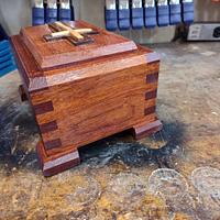 MY MOMS URN 
