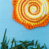 Little Sunspot - Coaster - Project by CrochetOlé