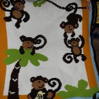 Monkey baby afghan - Project by Charlotte Huffman