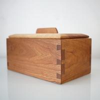 A box - Project by YRTi