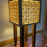 Kumiko table lamp - Project by Peakplane