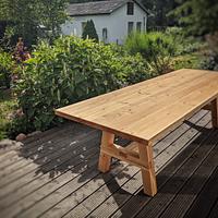 Garden table - Project by René Pittner
