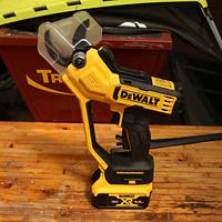 DeWalt 18V Pruner (DCMpp568P1) 