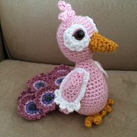 Pretty pink peacock - Project by KristieHomeMaker16