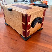 Keepsake Box with Mitered Dovetail Joints