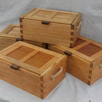 Christmas boxes for the Men