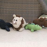 Amigurumi seal, lion, alligator, and hippo - Project by Erika