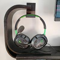 Desk Mounted Headphone Stand using Kerf Bending
