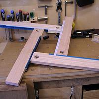Adjustable Oblong Routing Jig - Project by LIttleBlackDuck