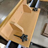 Table saw fence tenoning jig. - Project by Jeffski1