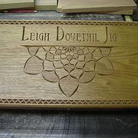 Leigh finger and dovetail jig box - Project by Roger Strautman