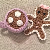 Crochet Gingerbread Cookie with Hot Chocolate