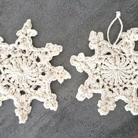 Easy Nordic Crochet Snowflake Pattern - Project by rajiscrafthobby