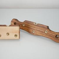 Router Planes with an Interchangeable base.