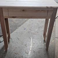 Farmhouse Style Console with drawer - Project by weekendwarrior