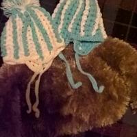 crochet fur coat and hat  - Project by mobilecrafts