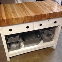 Kitchen work table - Project by Boone's Woodshed