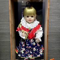 DOLL BOX