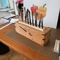 Paintbrush Holder/Box - Project by Alan Sateriale