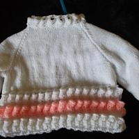 Frills Cardi - Project by mobilecrafts