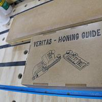 Veritas Honing Guide Box - Project by LIttleBlackDuck