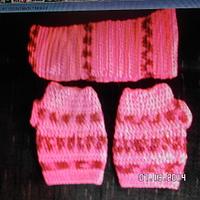 fingerless gloves and head band - Project by sheryl1956