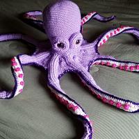 Claude the Octopus