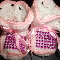 Crochet Boots - Project by mobilecrafts