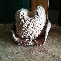 Weaving Baby Cowboy Hat - Project by bamwam