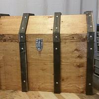 Pirate Cooler Chest - Project by clarke