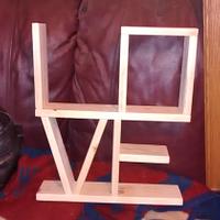 "Love" shelf - Project by Roy