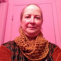 Simple Crochet Infinity Scarves Co-designed With Mom