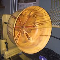 Norfolk Island pine bowl - Project by BombayWoodWorks