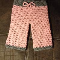 Newborn Pants - Project by CharlenesCreations 