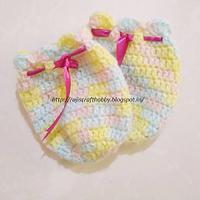 Crochet Thumbless Baby Mittens - Project by rajiscrafthobby