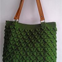 Crocodile stitch tote bag - Project by Farida Cahyaning Ati