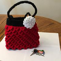 Crocodile Stitch Red Bag - Project by AnnasCustomCrochet